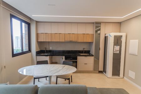 Apartamento à venda com 68m², 2 quartos e 2 vagasSala/Cozinha/Área de Serviço