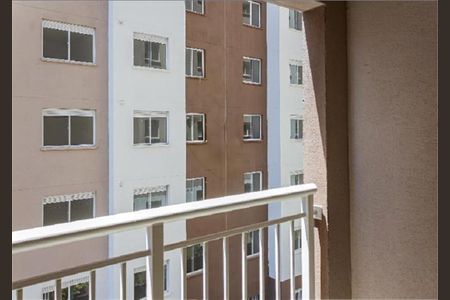 Apartamento à venda com 2 quartos, 33m² em Parque Industrial Tomas Edson, São Paulo