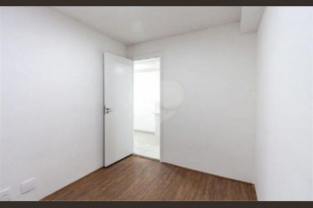 Apartamento à venda com 2 quartos, 33m² em Parque Industrial Tomas Edson, São Paulo