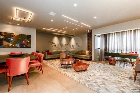 Apartamento à venda com 345m², 3 quartos e 4 vagas