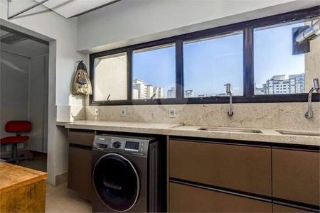Apartamento à venda com 345m², 3 quartos e 4 vagas