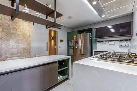 Apartamento à venda com 345m², 3 quartos e 4 vagas