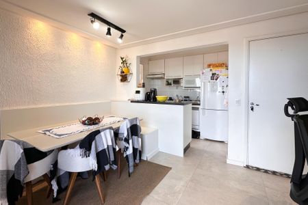 Apartamento à venda com 60m², 2 quartos e 1 vagaSala