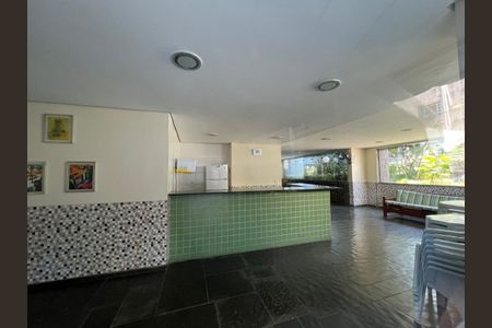 Apartamento à venda com 60m², 2 quartos e 1 vagaFoto 01