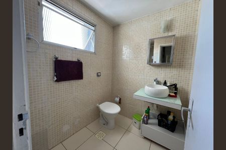 Apartamento à venda com 60m², 2 quartos e 1 vagaFoto 01