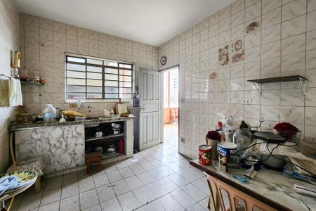 Casa à venda com 152m², 2 quartos e 2 vagasCozinha 