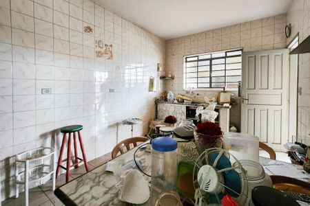 Casa à venda com 152m², 2 quartos e 2 vagasCozinha 