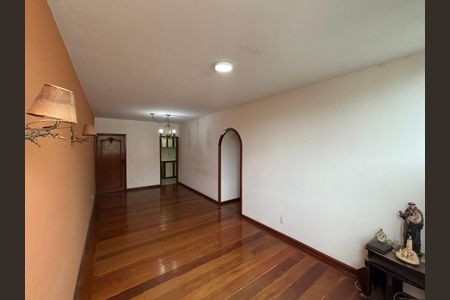 Apartamento à venda com 94m², 3 quartos e sem vagaSala