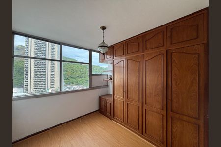 Apartamento à venda com 94m², 3 quartos e sem vagaQuarto 1