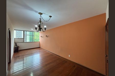 Apartamento à venda com 94m², 3 quartos e sem vagaSala