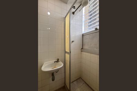 Apartamento à venda com 94m², 3 quartos e sem vagaBanheiro de Serviço