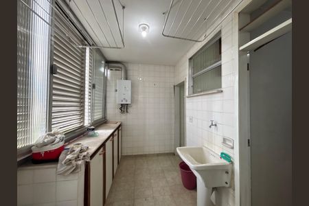 Apartamento à venda com 94m², 3 quartos e sem vagaÁrea de serviço