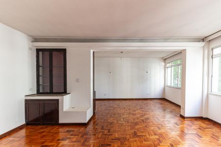 Apartamento para alugar com 140m², 3 quartos e 1 vagaSala