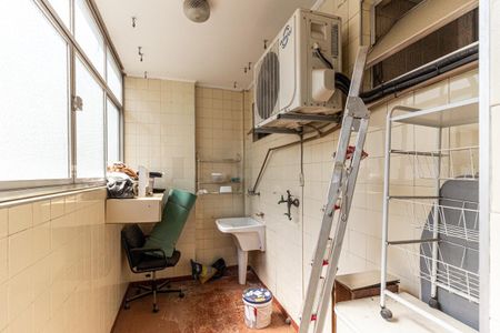 Apartamento para alugar com 140m², 3 quartos e 1 vagaÁrea de Serviço