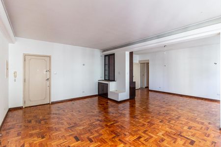 Apartamento para alugar com 140m², 3 quartos e 1 vagaSala