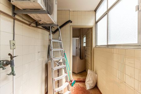 Apartamento para alugar com 140m², 3 quartos e 1 vagaÁrea de Serviço