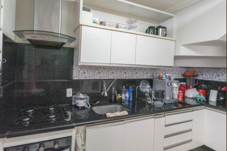 Casa de condomínio à venda com 105m², 3 quartos e 2 vagas Casa de condomínio à venda com 105m², 3 quartos e 2 vagasCozinha