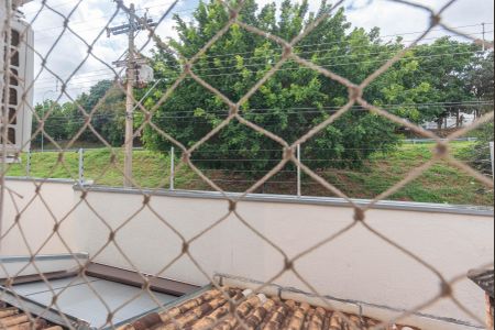 Casa de condomínio à venda com 105m², 3 quartos e 2 vagas Casa de condomínio à venda com 105m², 3 quartos e 2 vagasVista do Quarto 1