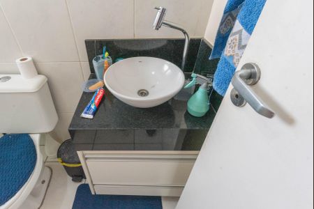 Casa de condomínio à venda com 105m², 3 quartos e 2 vagas Casa de condomínio à venda com 105m², 3 quartos e 2 vagasBanheiro