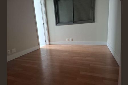 Apartamento à venda com 4 quartos, 193m² em Vila Nova Conceição, São Paulo