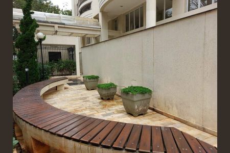 Apartamento à venda com 320m², 4 quartos e 3 vagas