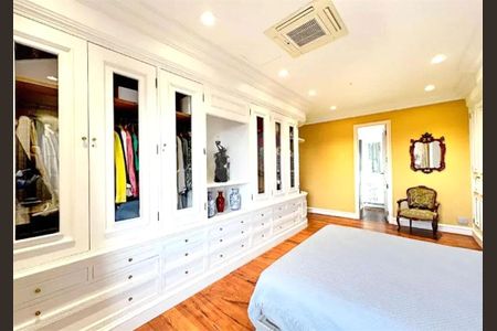 Apartamento à venda com 2 quartos, 216m² em Vila Nova Conceição, São Paulo