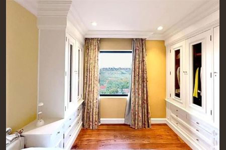 Apartamento à venda com 2 quartos, 216m² em Vila Nova Conceição, São Paulo