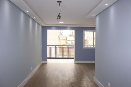 Sala de apartamento para alugar com 2 quartos, 75m² em Picanço, Guarulhos