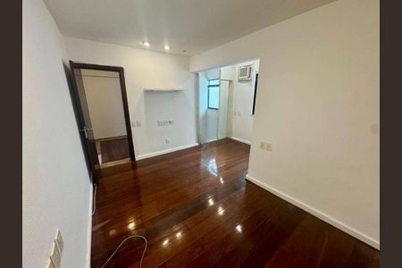 Apartamento à venda com 3 quartos, 302m² em Barra da Tijuca, Rio de Janeiro