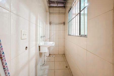 Apartamento à venda com 28m², 2 quartos e sem vaga Apartamento à venda com 28m², 2 quartos e sem vagaÁrea de Serviço