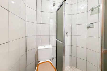 Apartamento à venda com 28m², 2 quartos e sem vaga Apartamento à venda com 28m², 2 quartos e sem vagaBanheiro