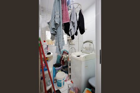 Apartamento à venda com 69m², 3 quartos e 1 vagaÁrea de serviço