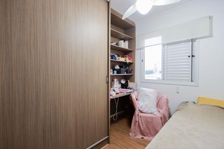 Apartamento à venda com 69m², 3 quartos e 1 vagaQuarto 2