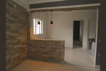 Casa para alugar com 100m², 1 quarto e sem vagaSala - Cozinha