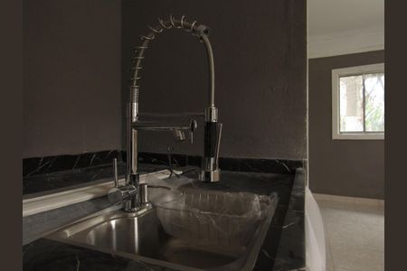 Cozinha de casa para alugar com 1 quarto, 100m² em Santa Maria, Osasco