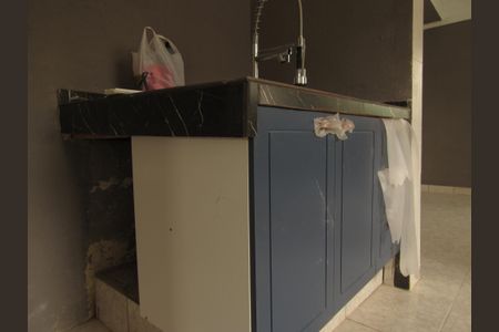 Cozinha de casa para alugar com 1 quarto, 100m² em Santa Maria, Osasco