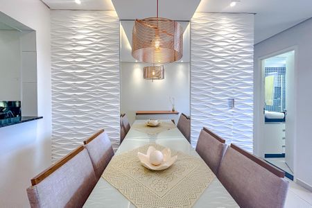 Apartamento à venda com 52m², 2 quartos e 1 vagaSala de Jantar