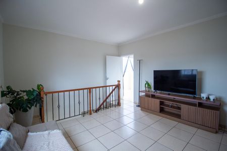 Apartamento para alugar com 114m², 2 quartos e 2 vagasSala Piso Superior
