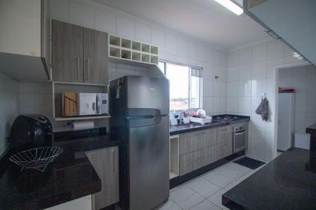Apartamento para alugar com 114m², 2 quartos e 2 vagasCozinha 