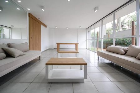 Apartamento para alugar com 35m², 2 quartos e sem vaga Apartamento para alugar com 35m², 2 quartos e sem vagaÁrea comum - Salão de festas