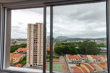Apartamento para alugar com 35m², 2 quartos e sem vaga Apartamento para alugar com 35m², 2 quartos e sem vagaSala - Janela