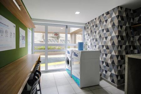 Apartamento para alugar com 35m², 2 quartos e sem vaga Apartamento para alugar com 35m², 2 quartos e sem vagaLavanderia