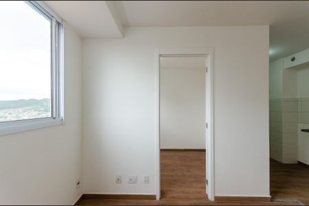 Apartamento para alugar com 35m², 2 quartos e sem vaga Apartamento para alugar com 35m², 2 quartos e sem vagaSala