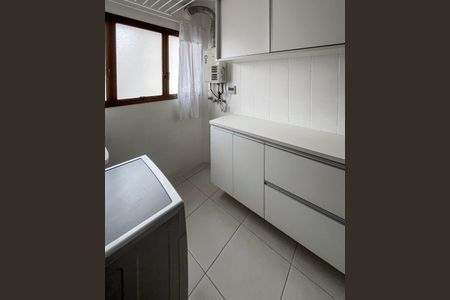 Apartamento à venda com 67m², 2 quartos e 1 vaga Apartamento à venda com 67m², 2 quartos e 1 vagaÁrea de Serviço