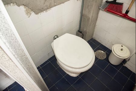 Apartamento para alugar com 69m², 2 quartos e sem vagaBanheiro de Serviço