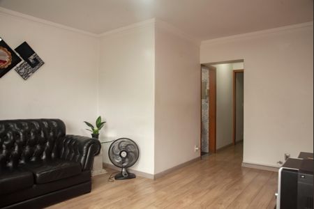 Apartamento para alugar com 69m², 2 quartos e sem vagaSala