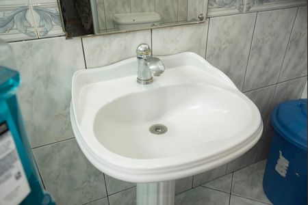 Apartamento para alugar com 69m², 2 quartos e sem vagaBanheiro