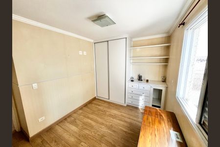 Apartamento à venda com 92m², 3 quartos e 2 vagas Apartamento à venda com 92m², 3 quartos e 2 vagasQuarto 1