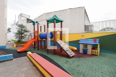 Apartamento à venda com 92m², 3 quartos e 2 vagas Apartamento à venda com 92m², 3 quartos e 2 vagasÁrea comum - Playground