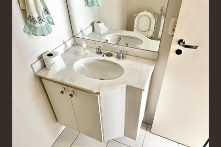 Apartamento à venda com 92m², 3 quartos e 2 vagas Apartamento à venda com 92m², 3 quartos e 2 vagasBanheiro